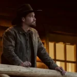 Ator Luke Grimes como Kayce Dutton na série Marshals da CBS com crédito de imagem para a emissora.