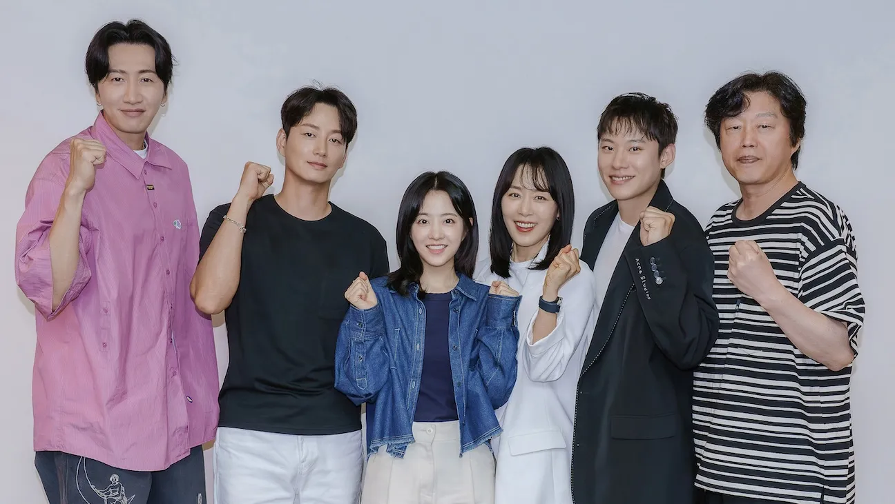 Disney+ apresenta produções coreanas originais com destaque para dramas de época e suspense policial contemporâneo.