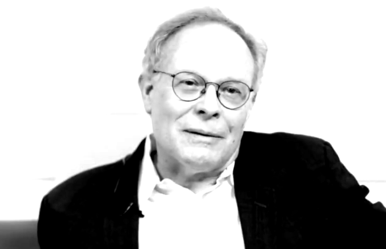 Retrato do roteirista e produtor Eric Overmyer, conhecido por Bosch e The Wire.