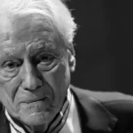 Retrato de Alexander Kluge, cineasta e escritor, falecido aos 94 anos