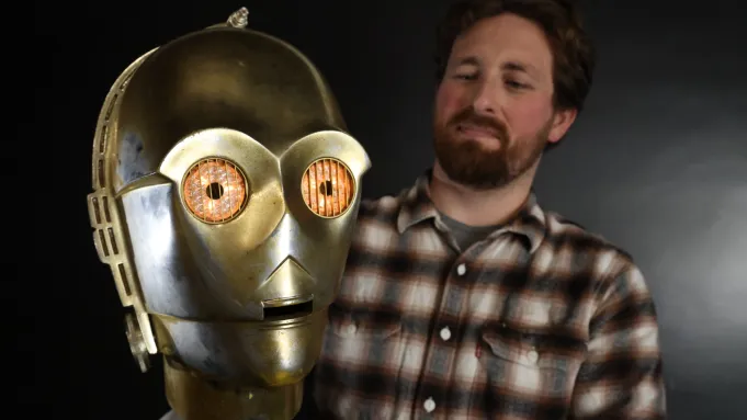 Cabeça do C-3PO à venda em leilão de memorabilia da Propstore