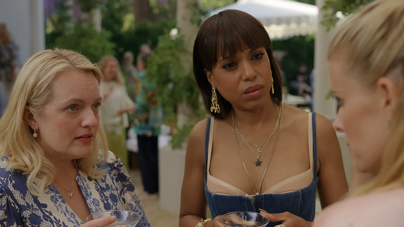Atrizes Kerry Washington e Elisabeth Moss em cena da série Mulheres Imperfeitas da Apple TV+.