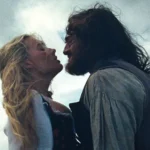 Margot Robbie e Jacob Elordi caracterizados como Cathy e Heathcliff na adaptação de O Morro dos Ventos Uivantes de 2026.