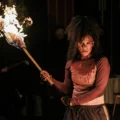 Zazie Beetz em cena de ação sangrenta em They Will Kill You