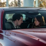 Josh O'Connor e Emily Blunt em cena do suspense de ficção científica Disclosure Day dirigido por Steven Spielberg.