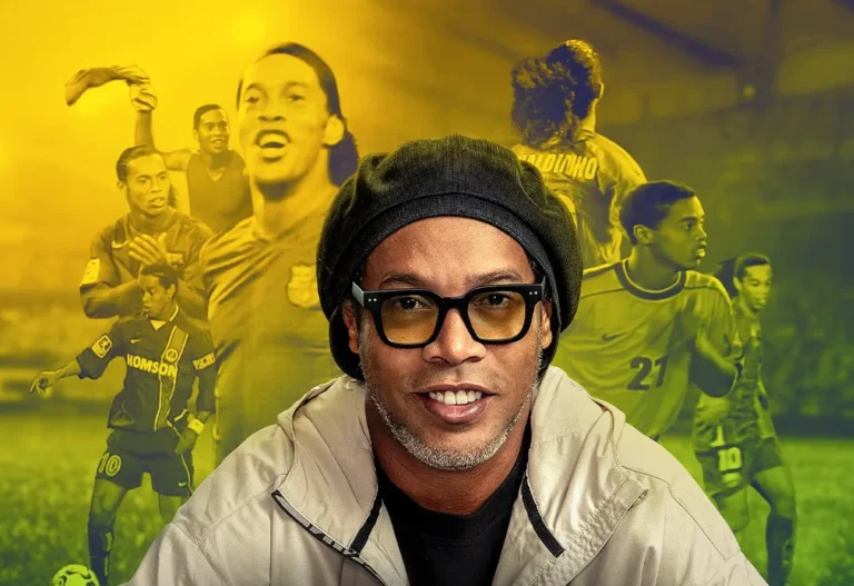 O jogador Ronaldinho Gaúcho em cena de documentário original da Netflix sobre sua carreira no futebol.