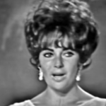 A atriz Elizabeth Taylor em cena do filme Disque Butterfield 8.