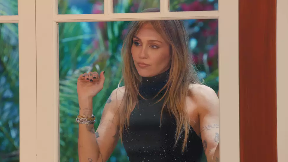 Cena do especial de 20 anos de Hannah Montana no Disney+