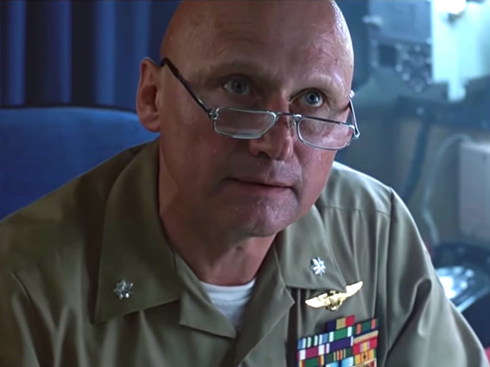 James Tolkan em cena icônica de Top Gun