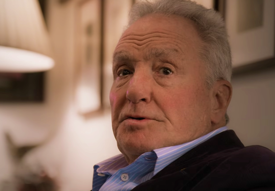 Lorne Michaels em imagens de arquivo no documentário Lorne, dirigido por Morgan Neville