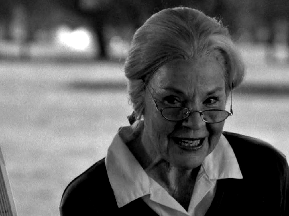 Marcia Ann Burrs, atriz de Hallmark, em cerimônia de despedida e homenagens da família