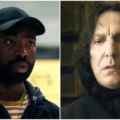 Paapa Essiedu posa para foto durante o anúncio oficial de sua escalação como Severus Snape na série Harry Potter da HBO Max, ao lado de Alan Rickman.