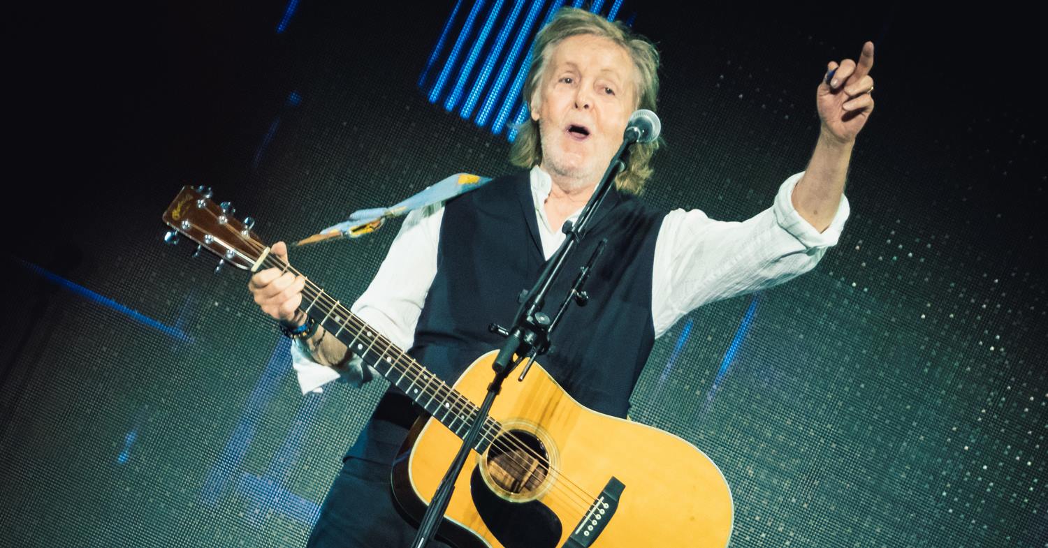 Paul McCartney em foto promocional do novo álbum The Boys of Dungeon Lane