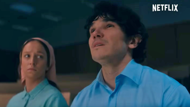 Sem Salvação mostra Asa Butterfield e Molly Windsor em cenas do thriller psicológico