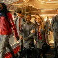 Star Trek: Starfleet Academy elenco e produção concluindo 2ª temporada.