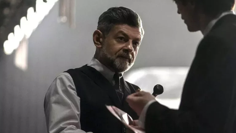 Andy Serkis no set de Batman Parte 2