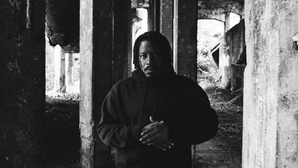 O rapper BK’ em cena de documentário celebrando dez anos de sua carreira.