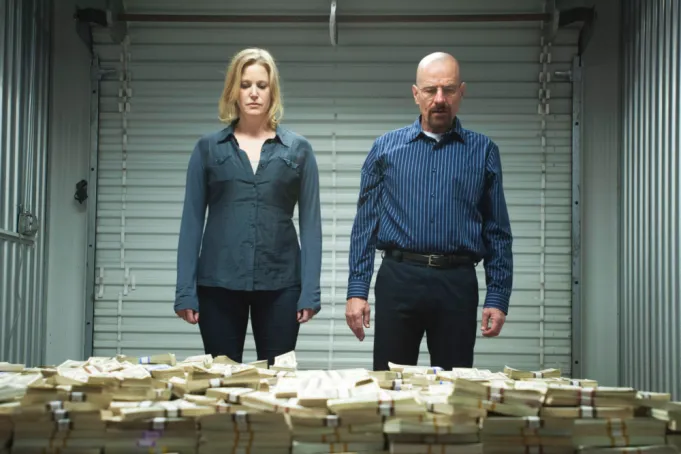 Ator Bryan Cranston durante entrevista defendendo a personagem Skyler White