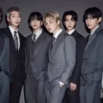 Integrantes do BTS em imagem promocional do álbum ARIRANG, que ganhou versão deluxe com a música inédita "Come Over"