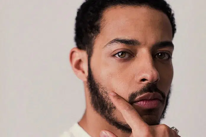 Daryl McCormack em evento promocional relacionado a nova série da Apple TV Plus