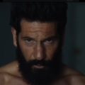 Justiceiro Uma Última Morte mostra Jon Bernthal como Frank Castle em cena sombria do trailer