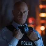 O ator Christopher Meloni como Elliot Stabler na série Law & Order: Crime Organizado