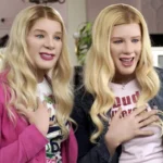 Marlon Wayans e Shawn Wayans caracterizados como as protagonistas loiras no filme de comédia As Branquelas.