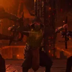 O ator Karl Urban como Johnny Cage em cena de luta no filme Mortal Kombat 2.