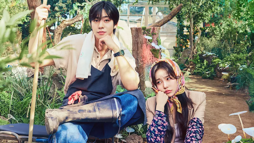 o-amor-nao-esta-esgotado-trailer-netflix Cartaz oficial do k-drama O Amor Não Está Esgotado com o elenco principal em destaque.