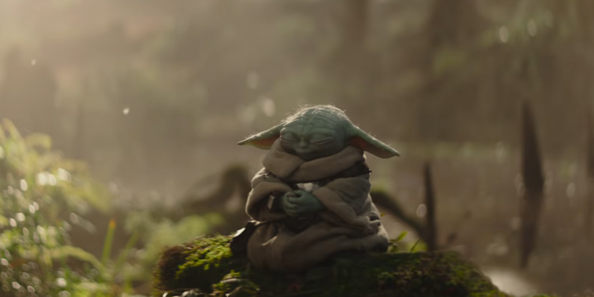 Pôster oficial do filme O Mandaloriano e Grogu com Din Djarin e o pequeno Grogu