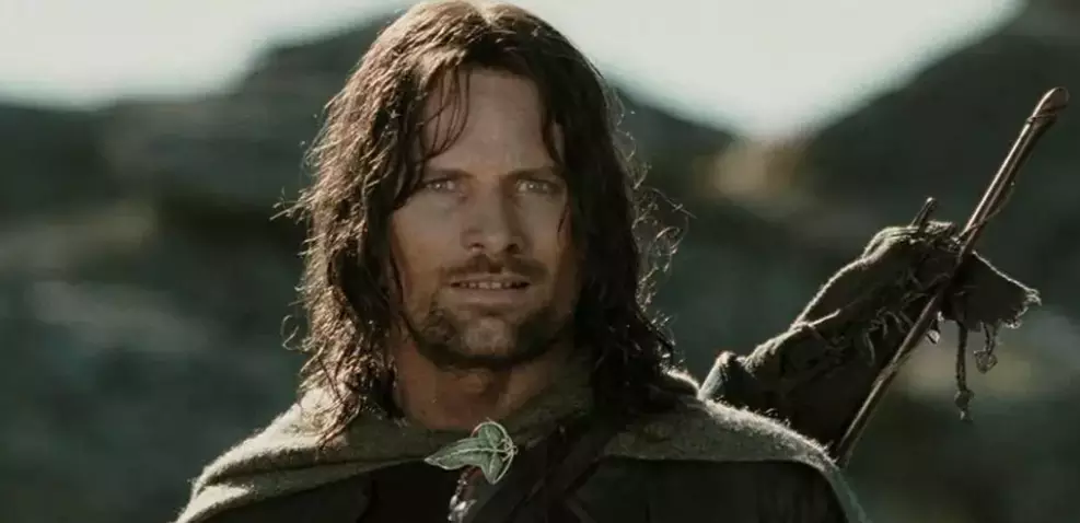 Pôster oficial de O Senhor dos Anéis: A Caçada por Gollum exibido na CinemaCon 2026.