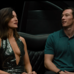 Monica Barbaro e Callum Turner em cena de One Night Only durante noite caótica em Nova York