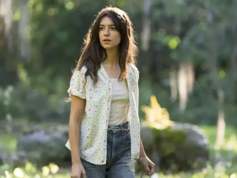 Razão e Sensibilidade com Daisy Edgar-Jones em cena da nova adaptação exibida na CinemaCon