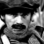 Ricardo de Pascual em cena como Sr. Furtado em Chaves