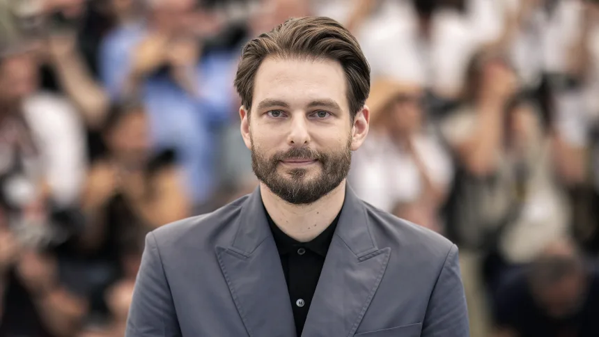 Sam Levinson durante estreia da terceira temporada de Euphoria no TCL Chinese Theatre