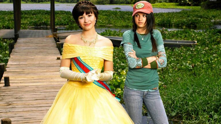 Demi Lovato e Selena Gomez para 'Programa de Proteção para Princesas' (2009)