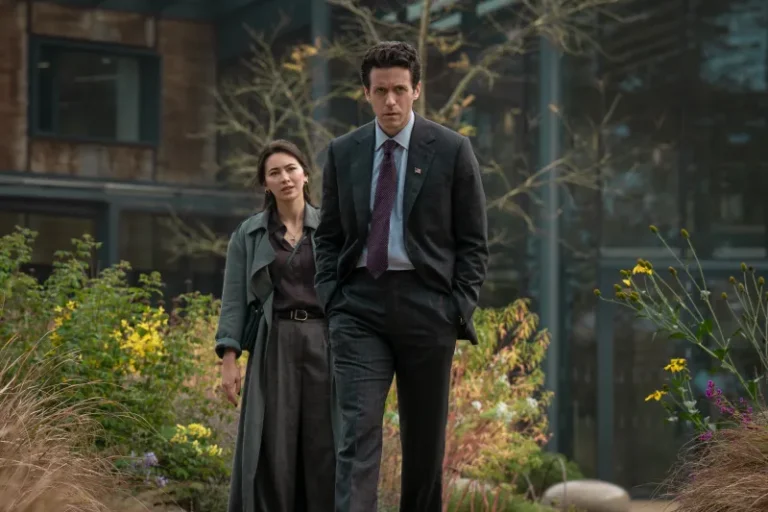 Imagens divulgadas mostram cenas da 3ª temporada de Silo com Rebecca Ferguson em novo arco da série da Apple TV+