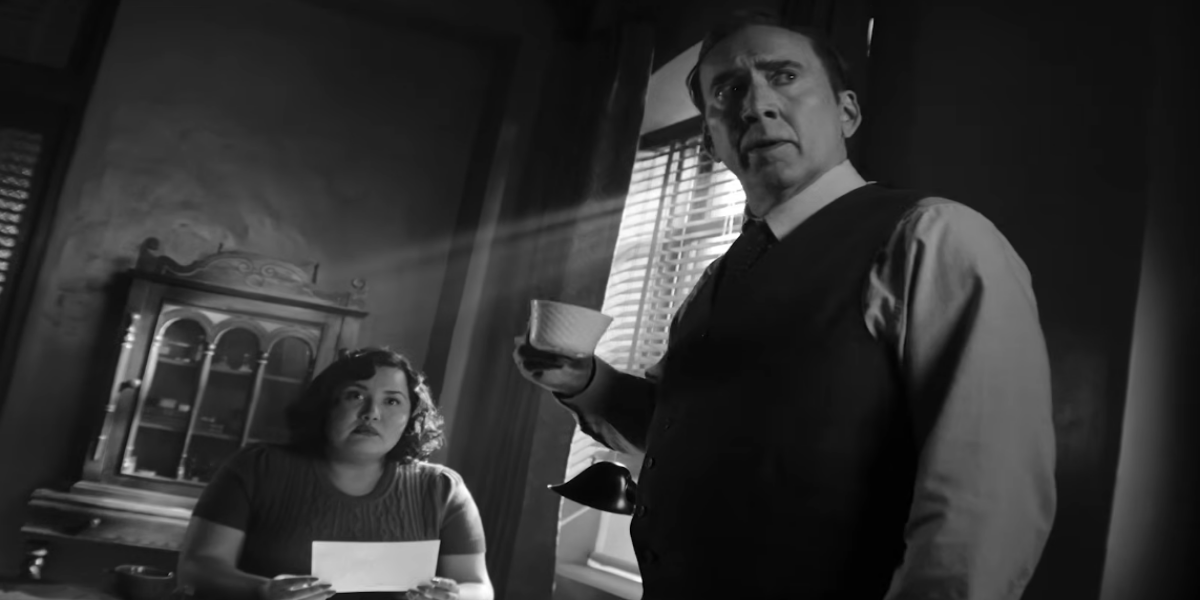 Nicolas Cage como detetive em Spider-Noir em cena do trailer divulgado pelo Prime Video