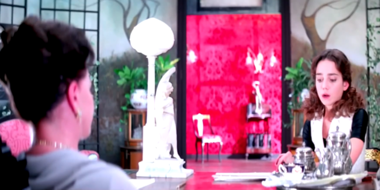 Cena restaurada de Suspiria em exibição 4K durante mostra de Dario Argento no CineSesc