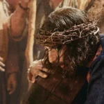 Imagem promocional da 6ª temporada de The Chosen anunciando estreia no Prime Video