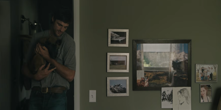 Ator Jacob Elordi em cena do filme pós-apocalíptico The Dog Stars
