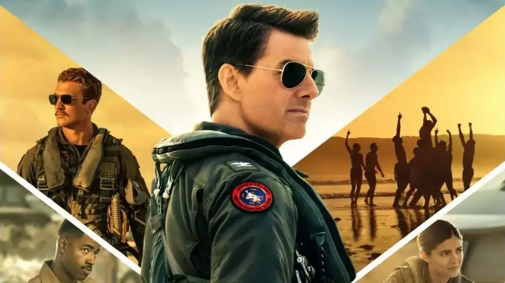 Tom Cruise como o piloto Pete Maverick Mitchell em cena de Top Gun