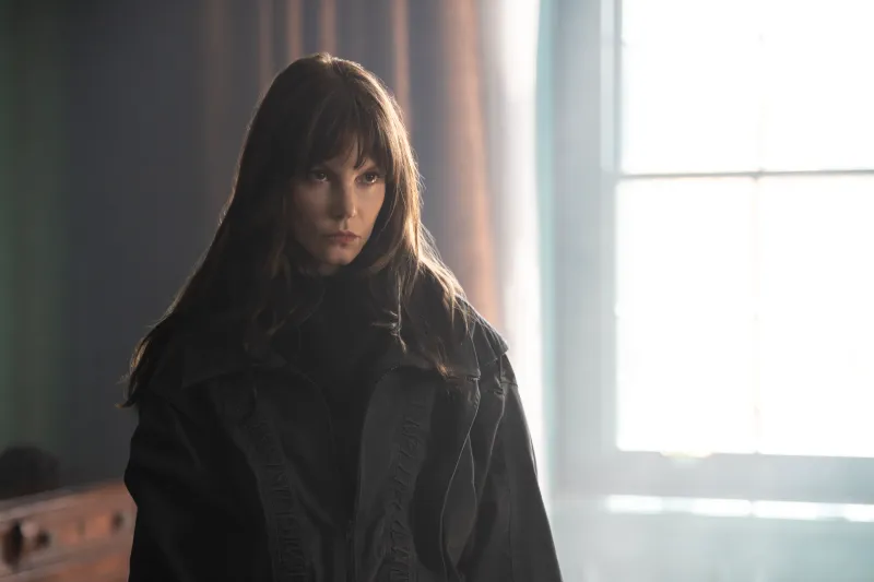 Sylvia Hoeks em cena da série Ride or Die no Prime Video