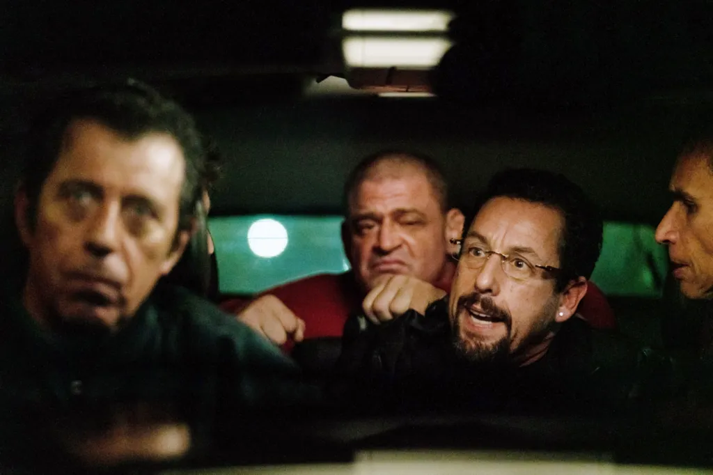 Adam Sandler como Howard Ratner em Uncut Gems filme dos irmãos Safdie