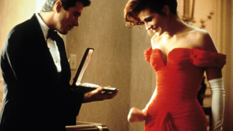 Julia Roberts em Erin Brockovich no papel que rendeu o Oscar de Melhor Atriz em atuação marcante.