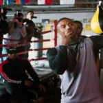 Michael B. Jordan apresenta Delphi, série derivada de Creed ambientada na academia de Apollo.