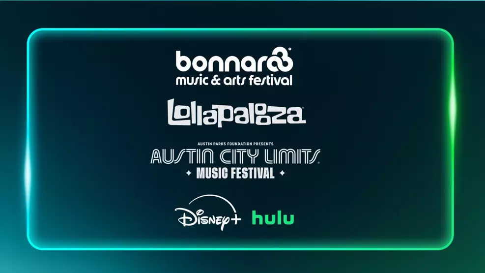 disney-plus-lollapalooza-transmissao-ao-vivo Palco de festival musical associado ao Lollapalooza em transmissão anunciada pelo Disney+.
