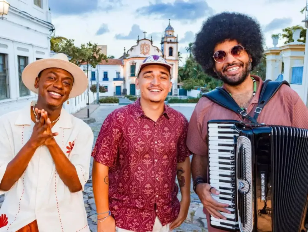 Dominguinho reúne João Gomes, Jota.pê e Mestrinho em apresentação acústica exibida pela TV Globo neste domingo.