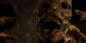 Imagem destaca seleção dos 10 melhores filmes de múmia que mostram a evolução do subgênero do terror clássico ao cult moderno.