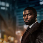 Isaiah Stiles e Coltrane Wilder em cena de Nêmesis na Netflix.